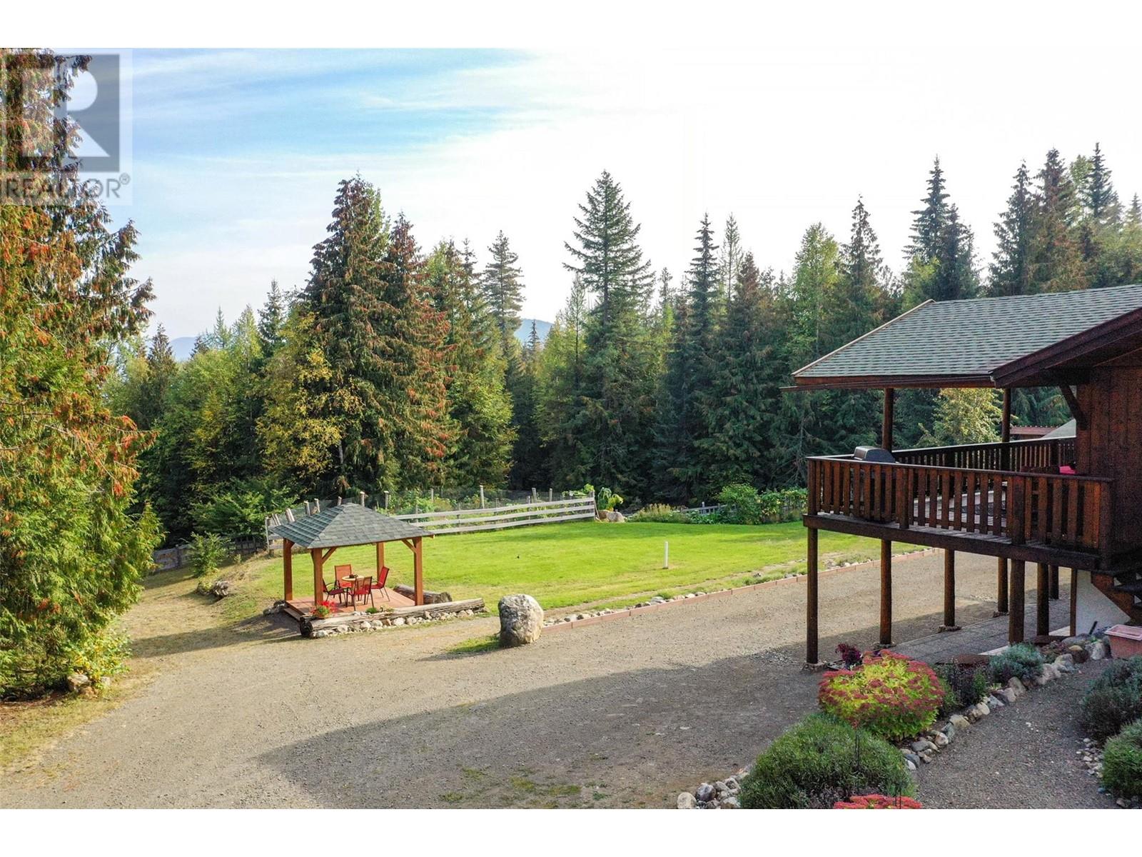  296 Trinity Valley Road, Lumby