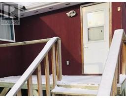 1 Marten Avenue, Norman Wells, NT  Photo 13