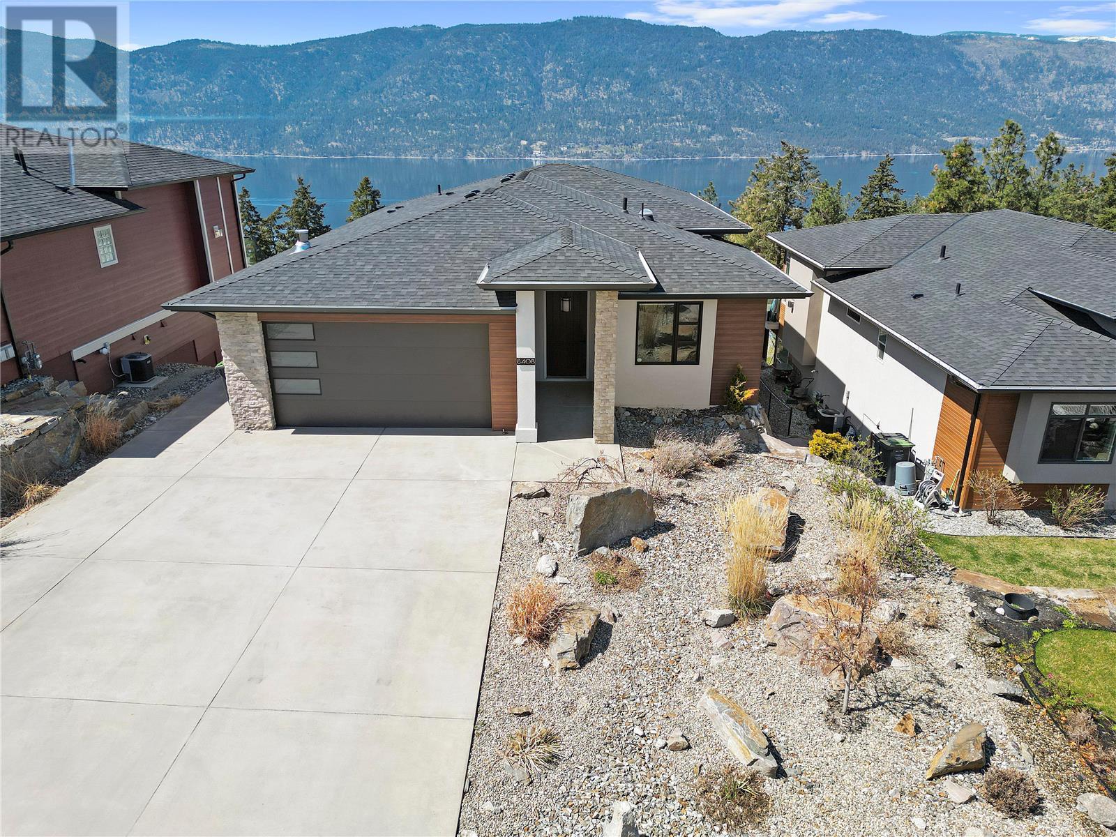  8408 Heritage Drive, Lake Country