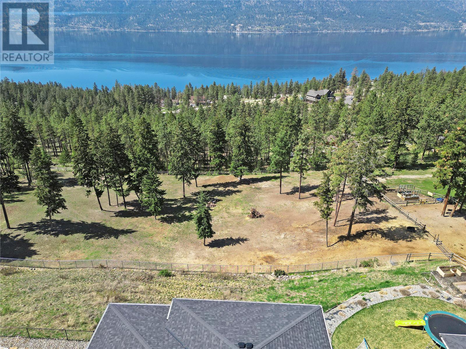  8408 Heritage Drive, Lake Country
