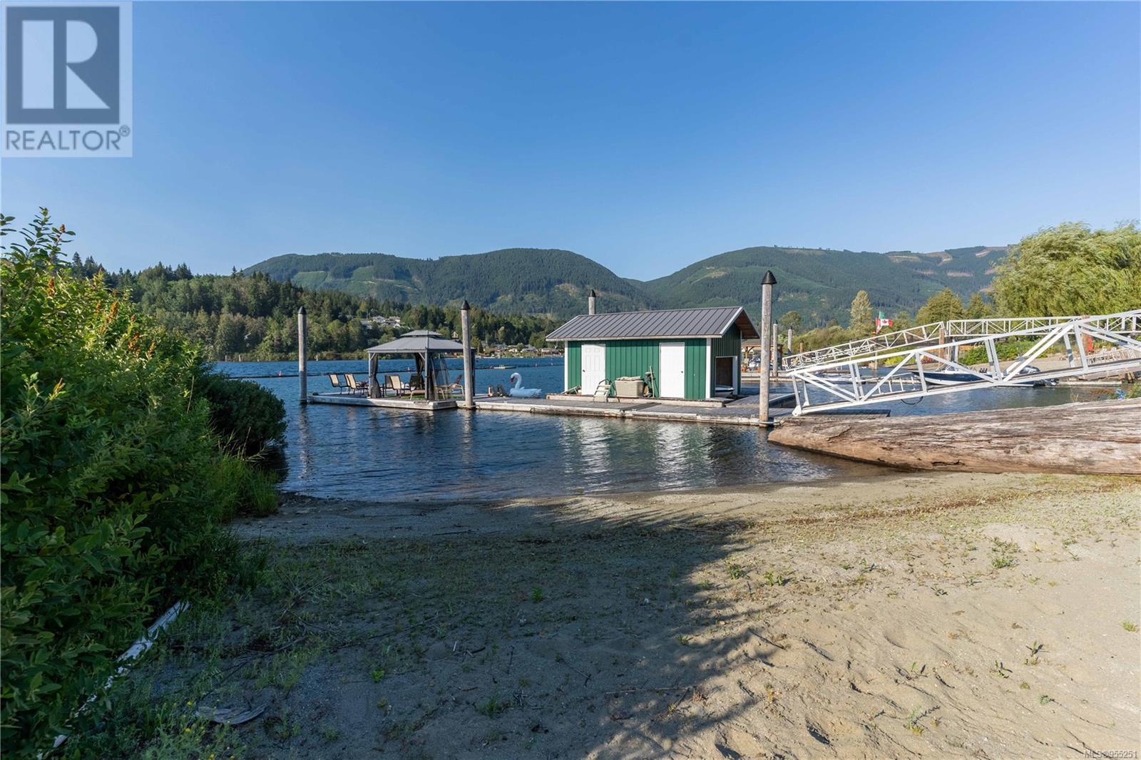 375 Point Ideal Dr, Lake Cowichan