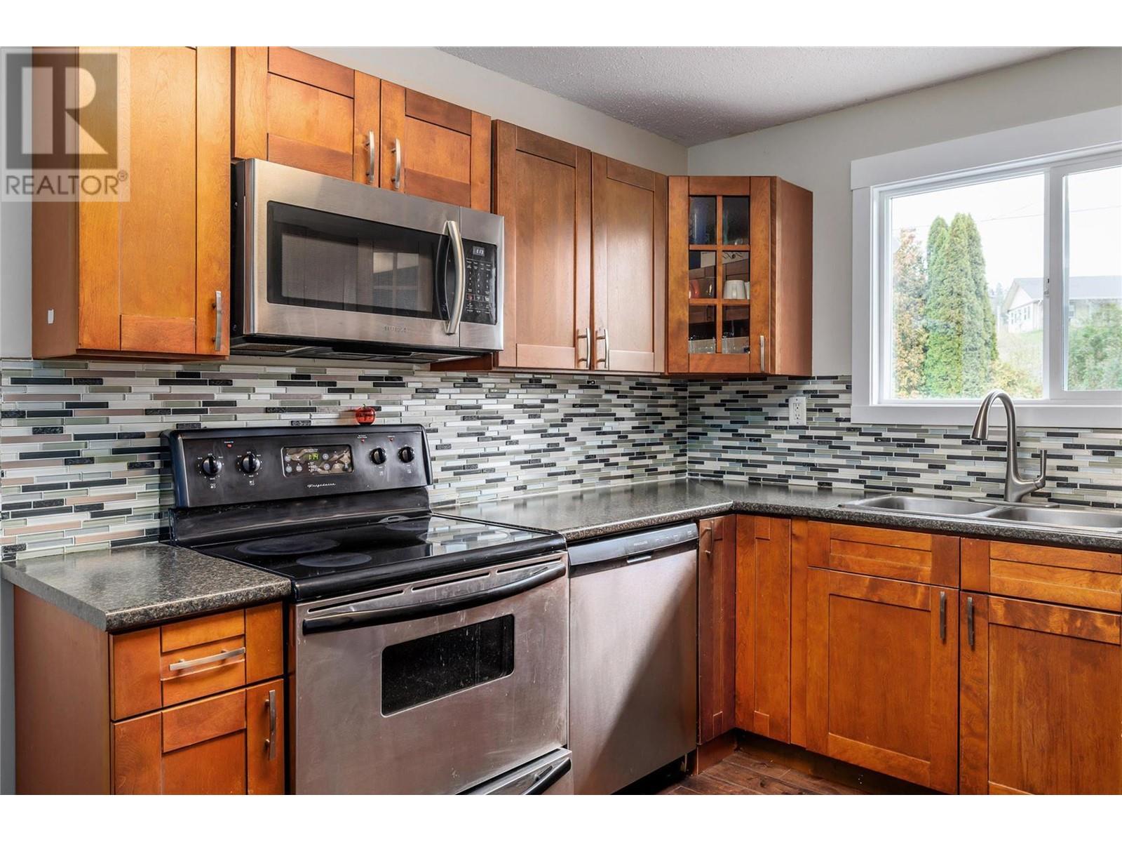 3 2161 Scenic Road, Kelowna