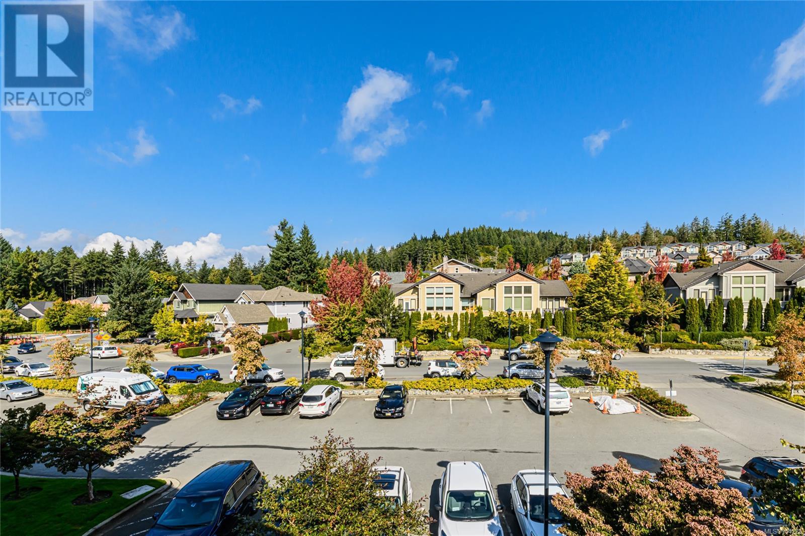 303 627 Brookside Rd, Colwood