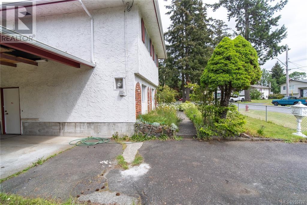 2776 Scafe Rd, Langford real estate listing 955797
