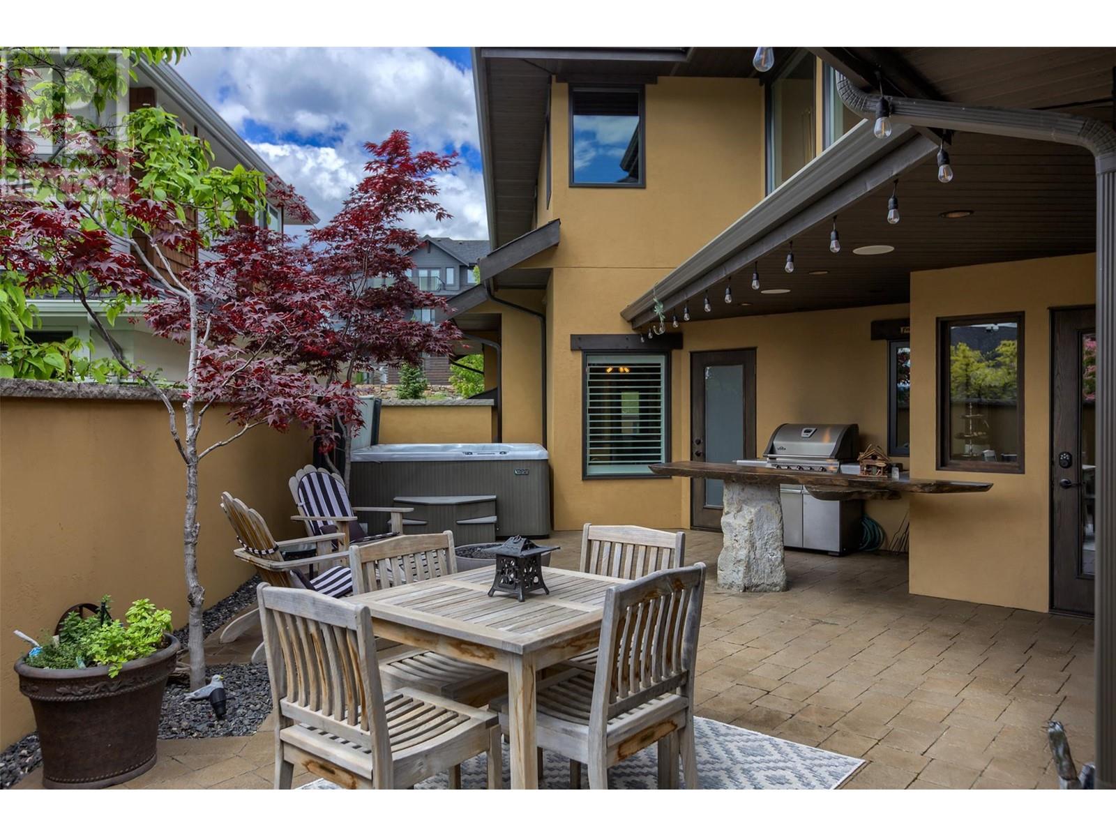  127 Skyland Drive, Kelowna