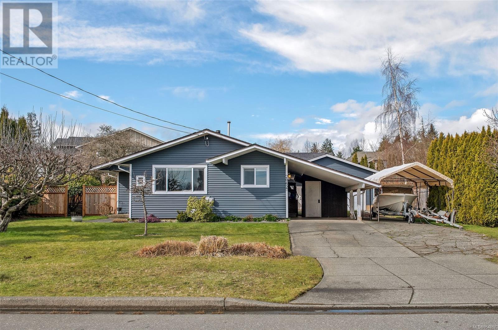 2062 Palmer Rd, Campbell River