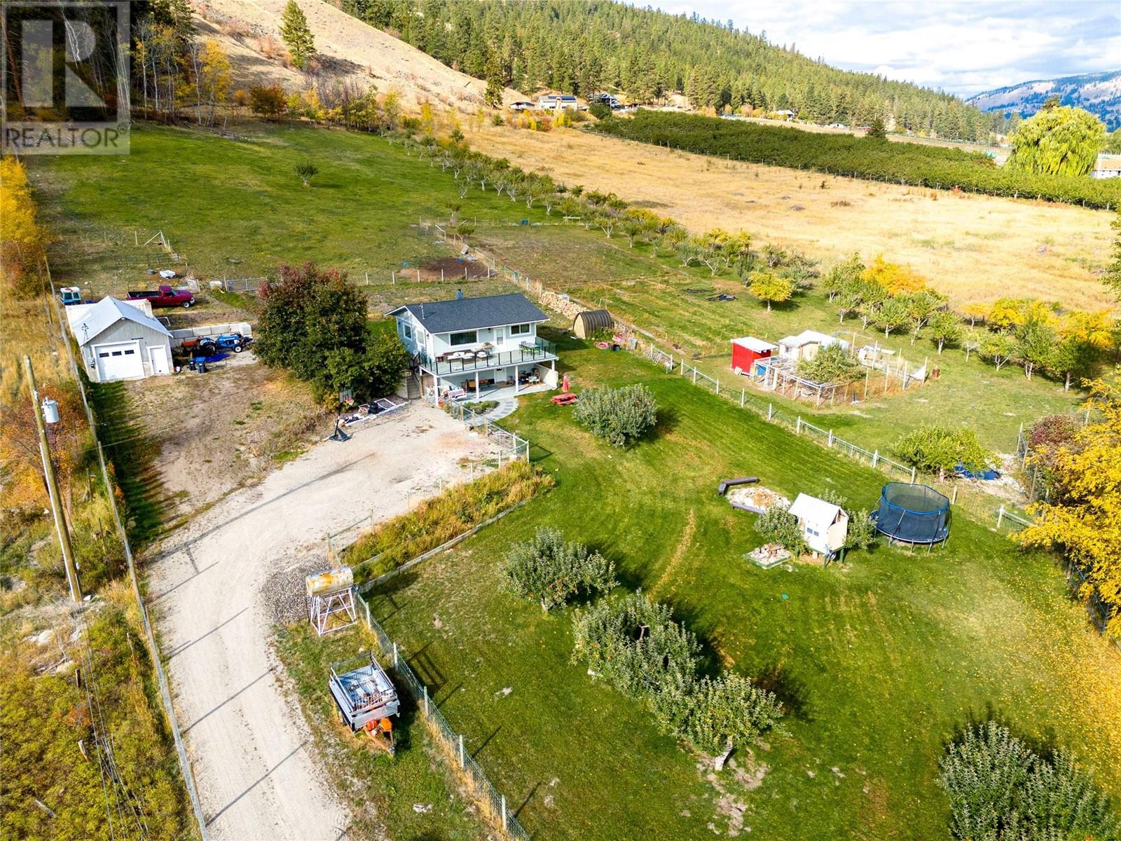  18418 Garnet Valley Road, Summerland