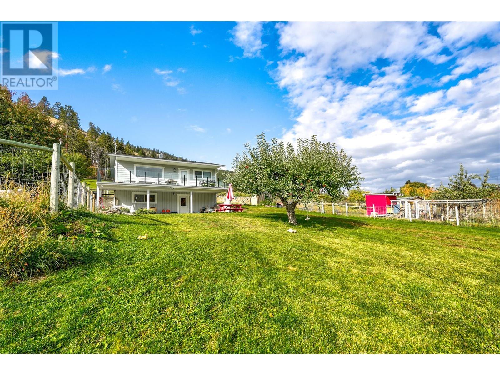 18418 Garnet Valley Road, Summerland