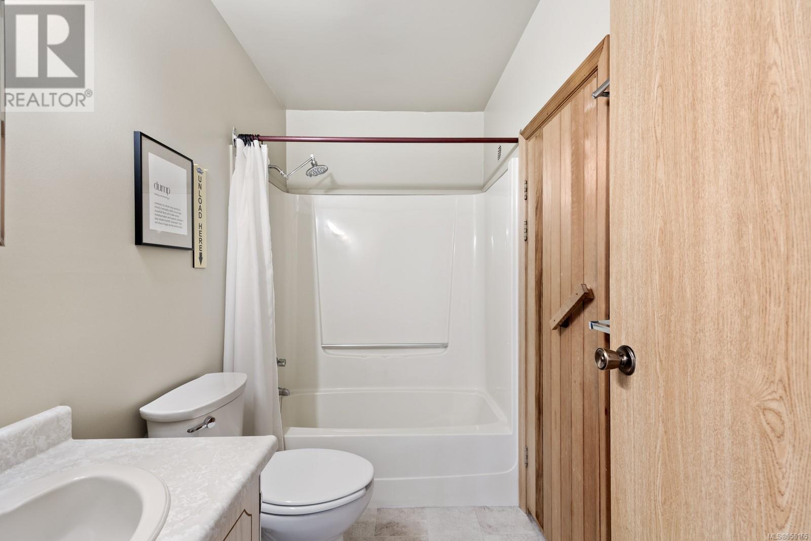 302 788 Castle Crag Cres, Courtenay real estate listing 956165