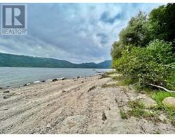 Lot 8 East Anstey Arm Bay, Sicamous