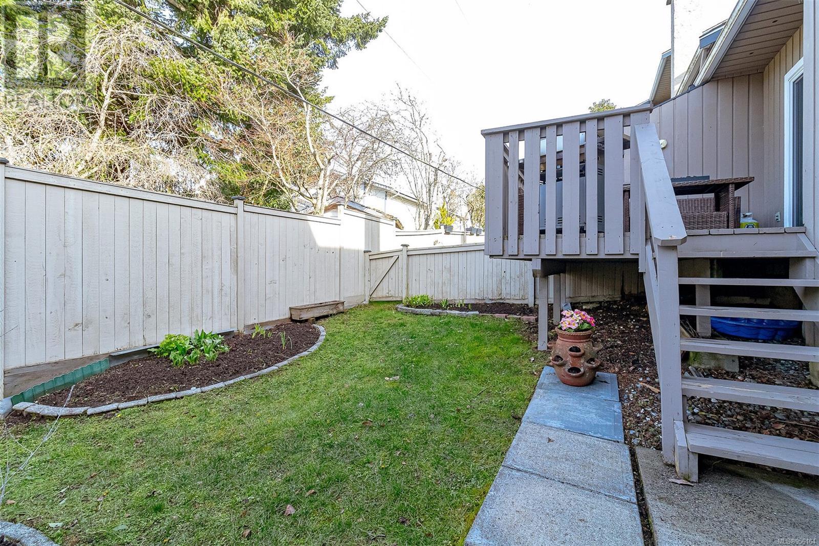 8 3341 Mary Anne Cres, Colwood