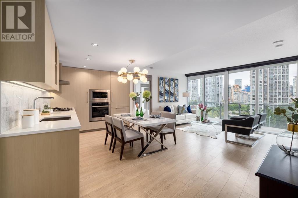 1001 89 Nelson Street, Vancouver