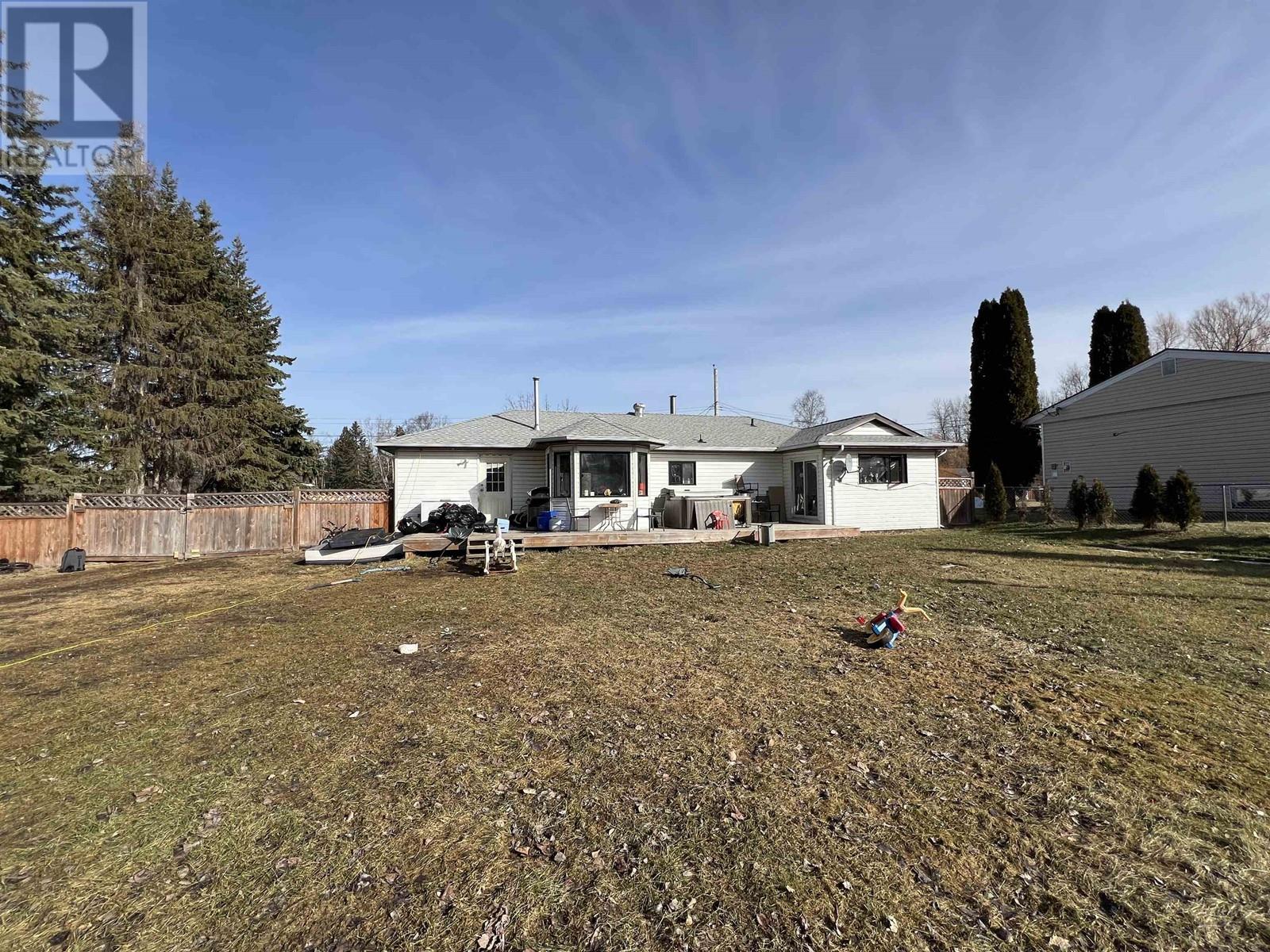 1843 LOMBARDIE DRIVE, Quesnel