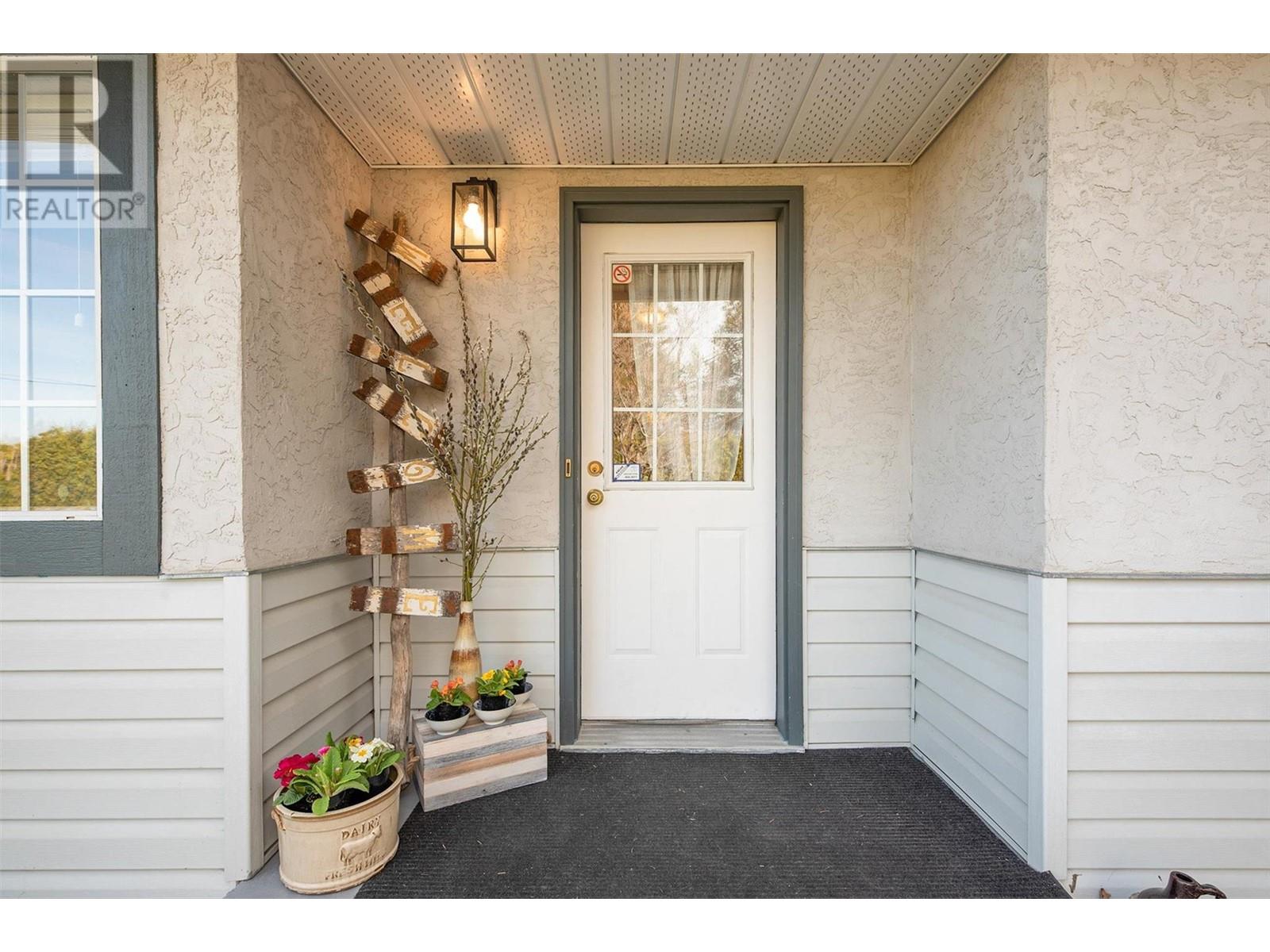  3542 Chives Place, West Kelowna