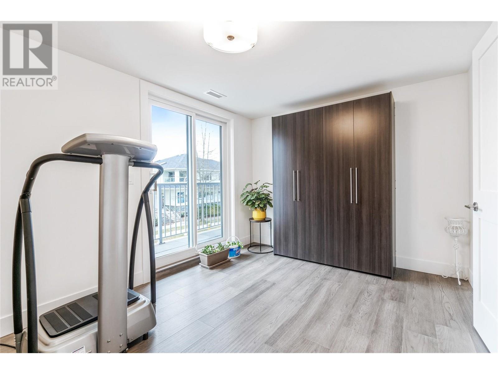 131 Harbourfront Drive NE Unit# 203, Salmon Arm