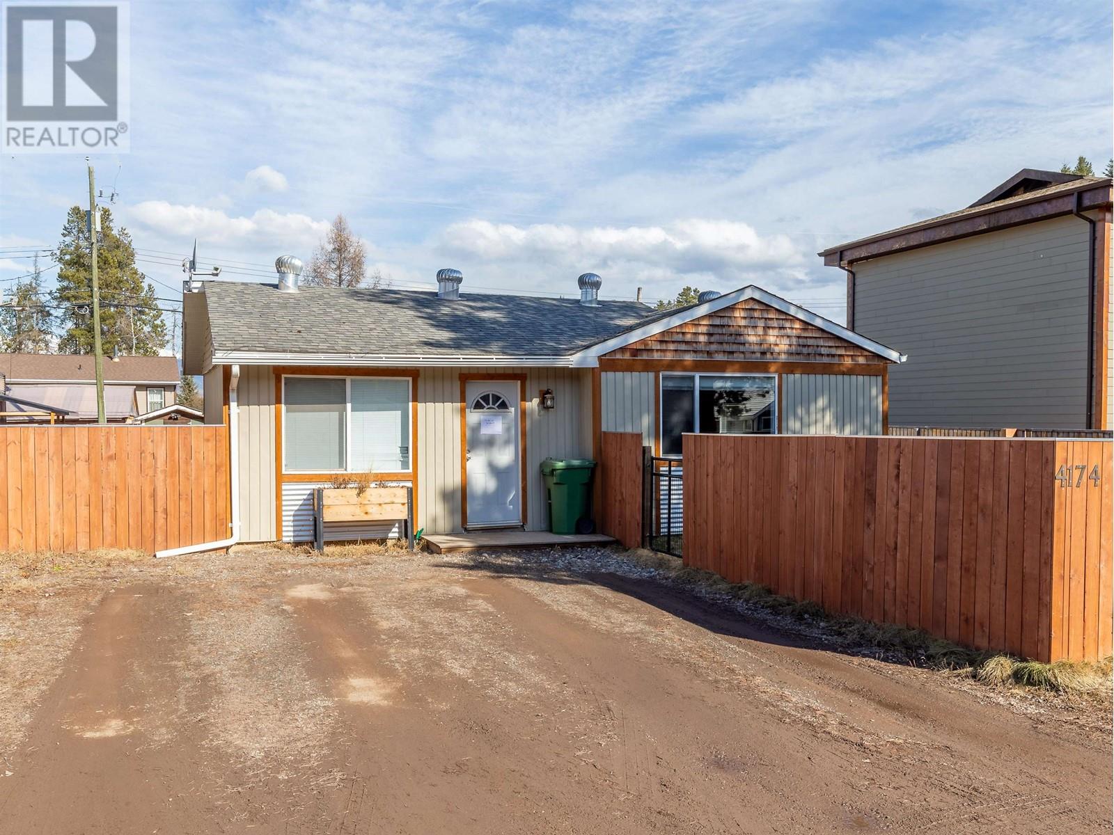 4174 2ND Avenue, Smithers