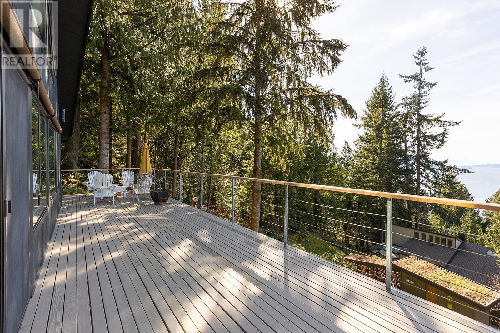 485 TIMBERTOP DRIVE, West Vancouver