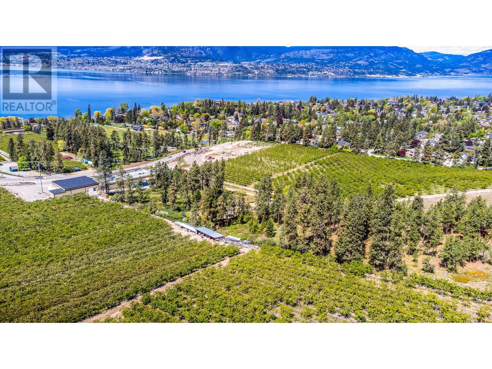  4729 Lakeshore Road, Kelowna