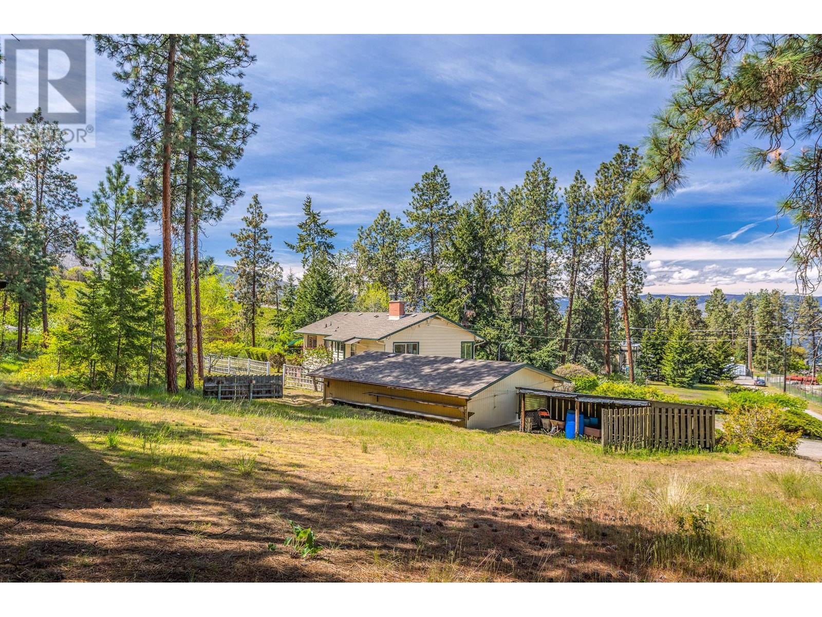  4729 Lakeshore Road, Kelowna