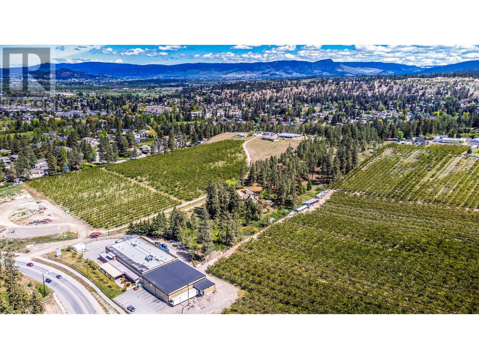  4729 Lakeshore Road, Kelowna