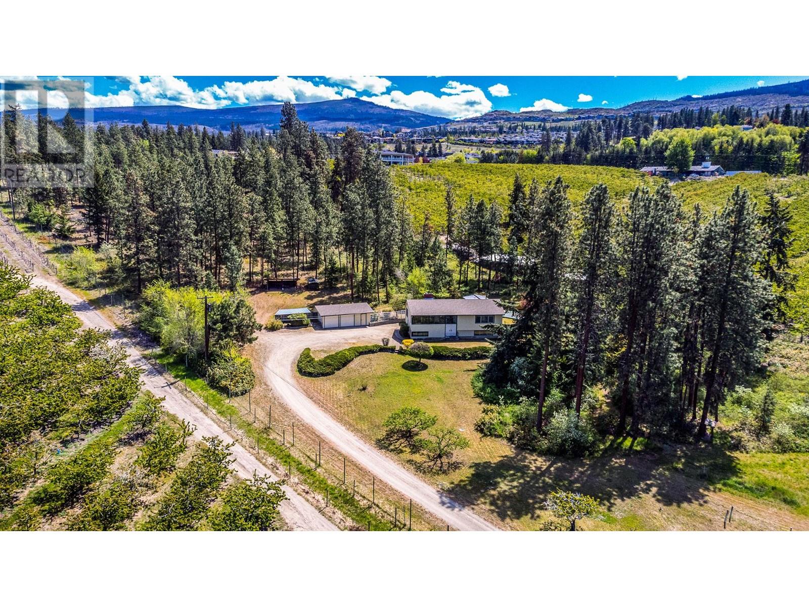 4729 Lakeshore Road - 21