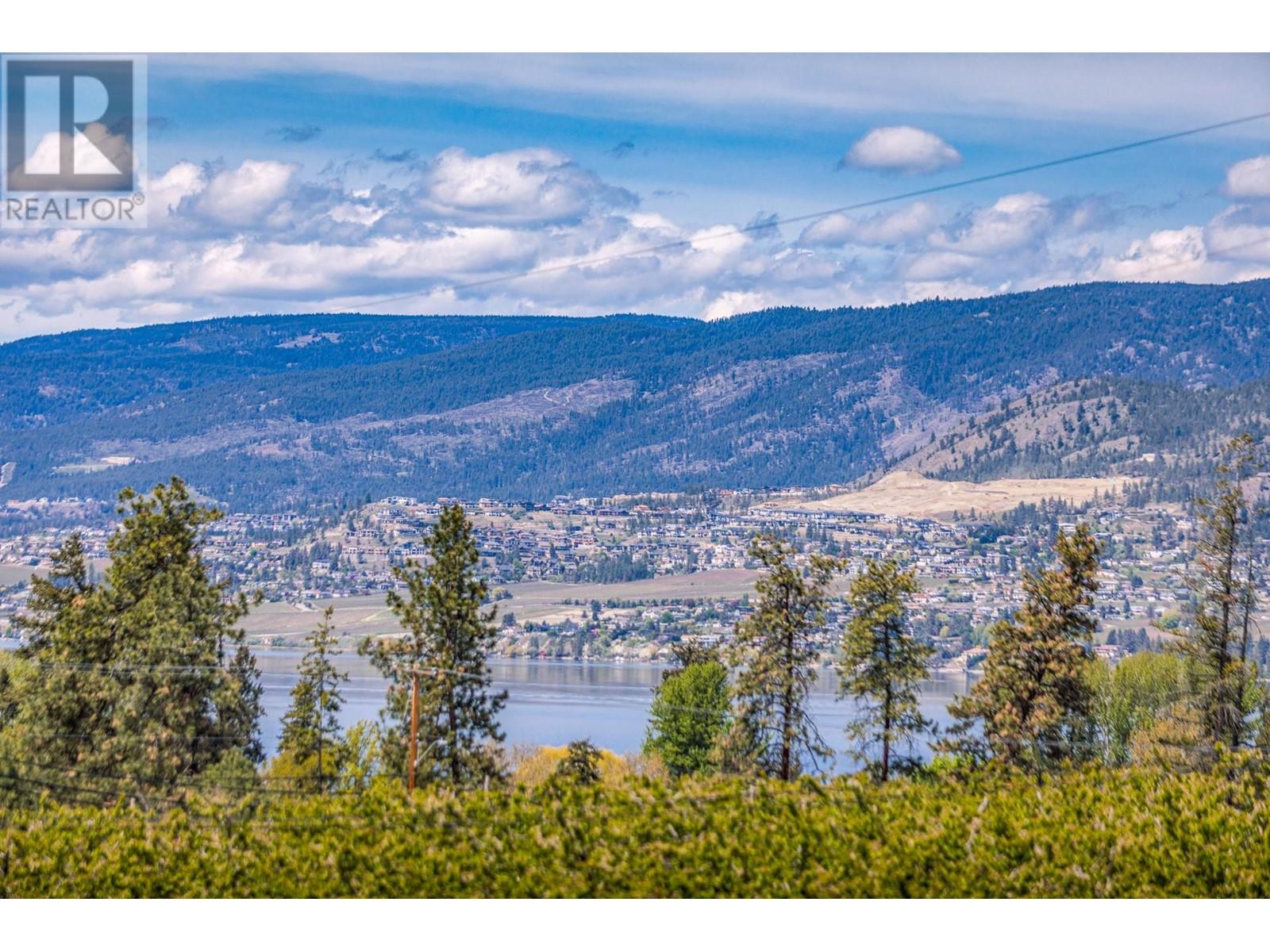  4729 Lakeshore Road, Kelowna