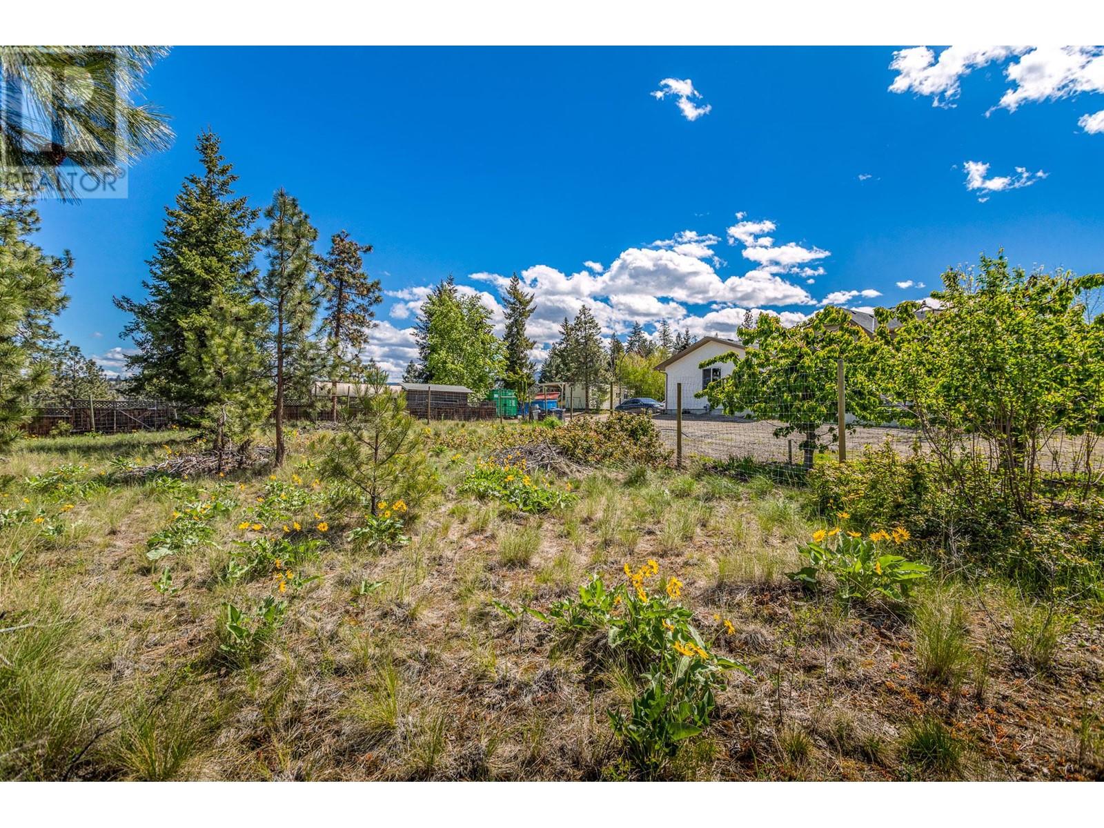  4729 Lakeshore Road, Kelowna