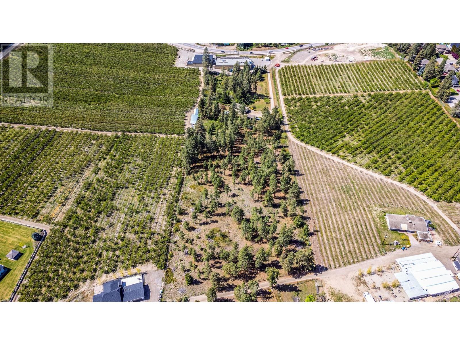  4729 Lakeshore Road, Kelowna