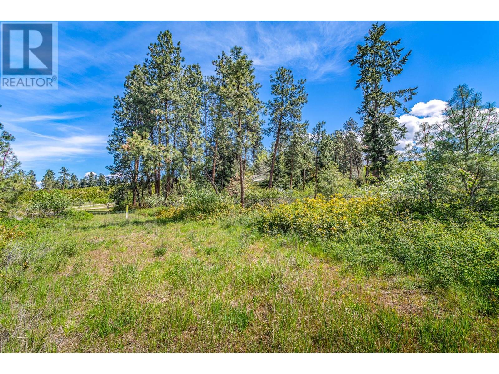 4729 Lakeshore Road, Kelowna
