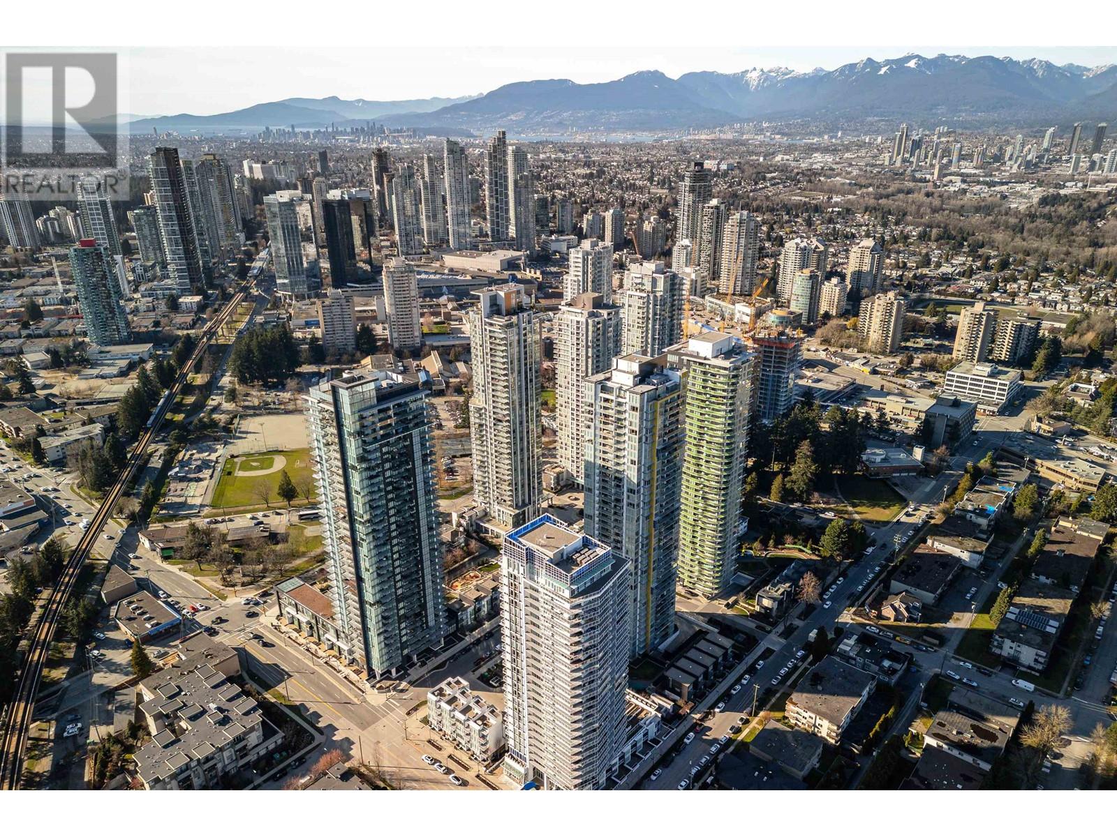 1704 5051 IMPERIAL STREET, Burnaby