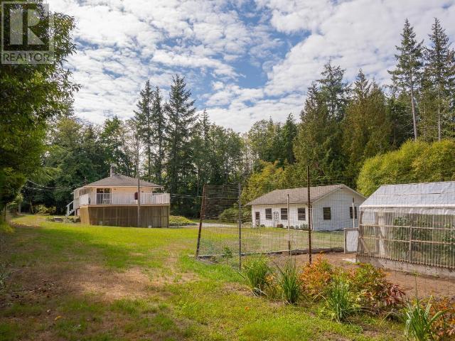 7151 BOSWELL STREET, Powell River