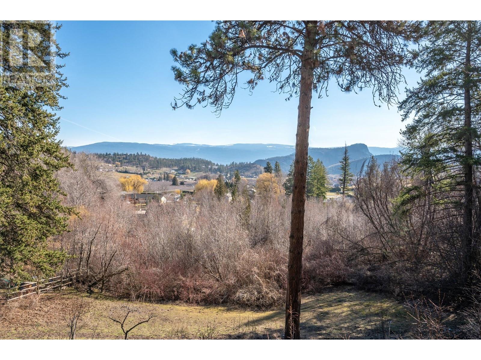  10701 Aileen Avenue, Summerland