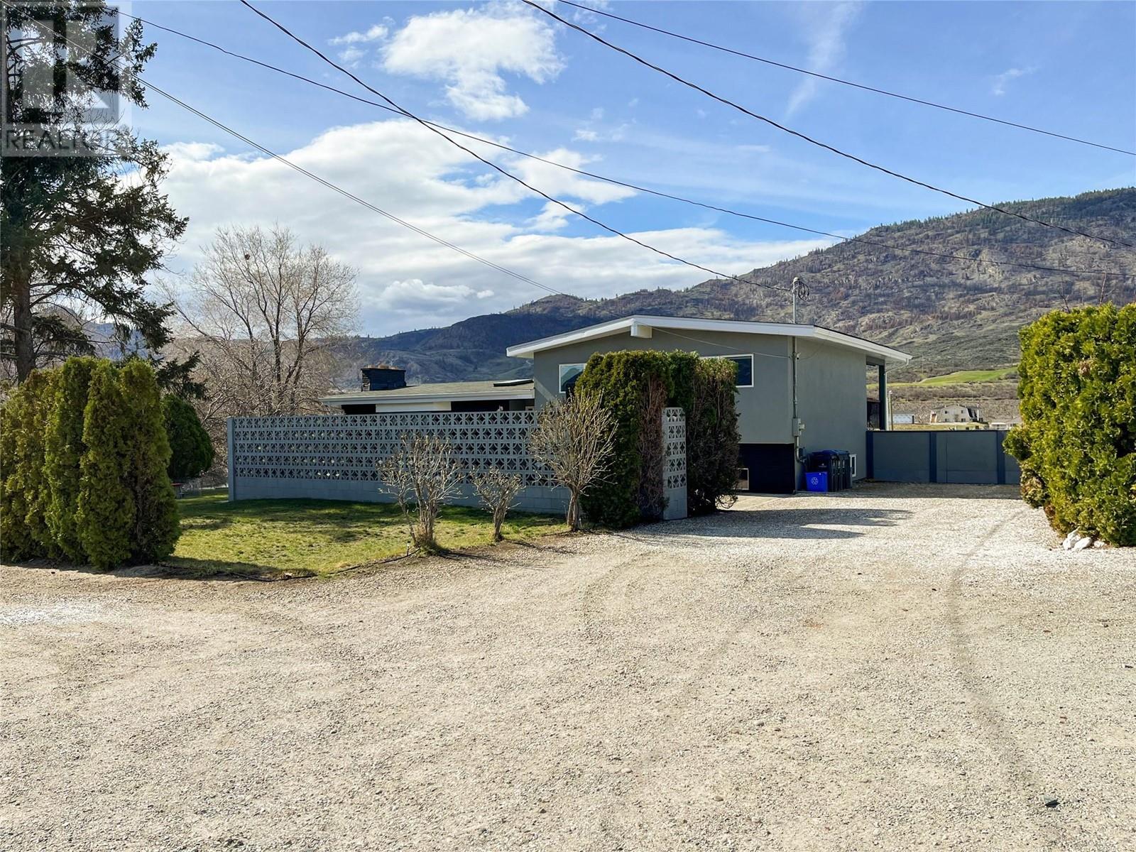 6806 97th Street, Osoyoos