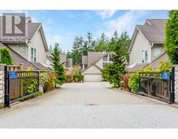 4 1001 NORTHLANDS DRIVE, North Vancouver