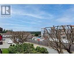 202 585 Dogwood St S, Campbell River