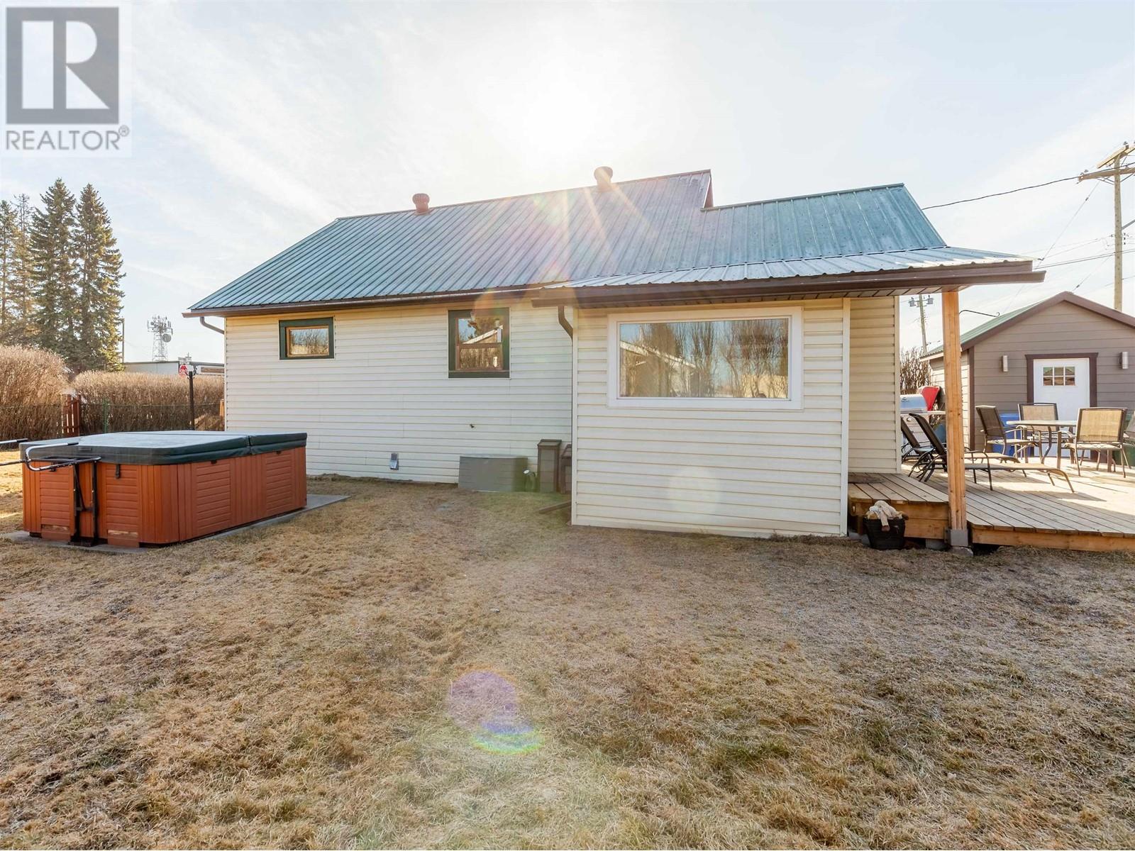 3907 2ND AVENUE, Smithers