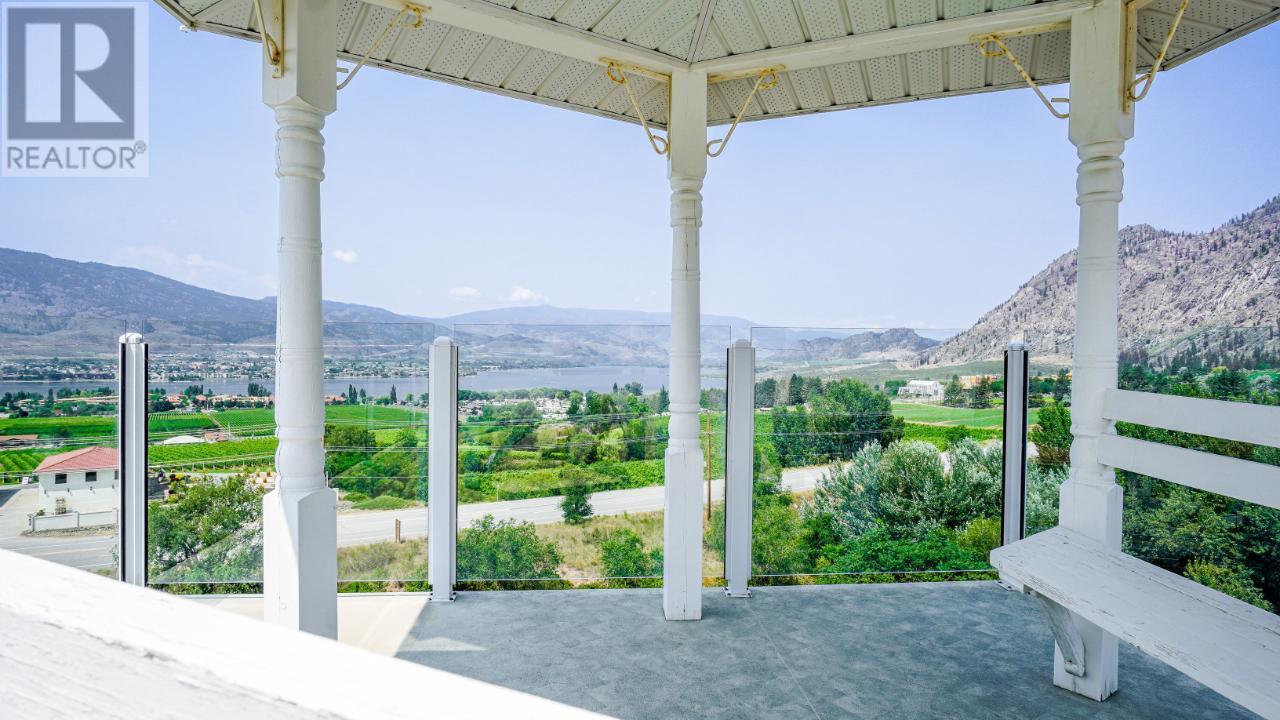 8208 35TH Street, Osoyoos