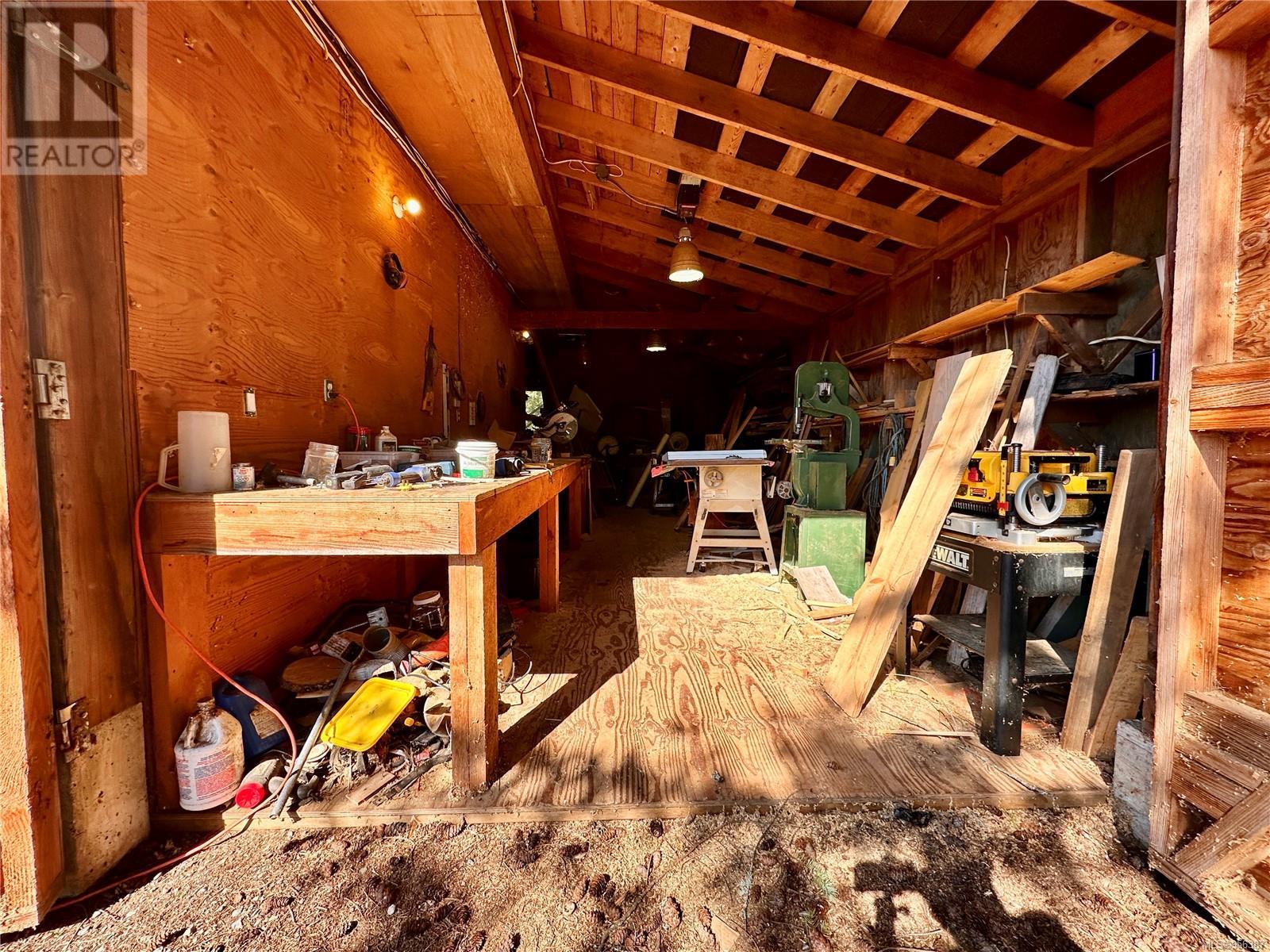 243 Cape Mudge Rd - 89