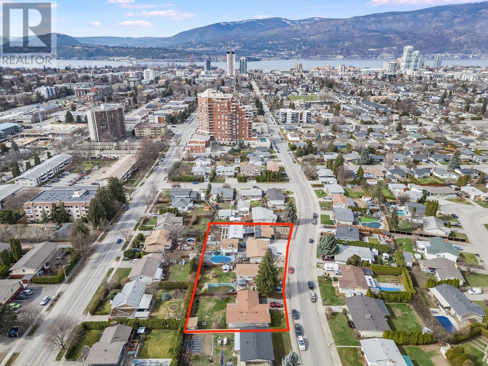  1251 Lawson Avenue, Kelowna