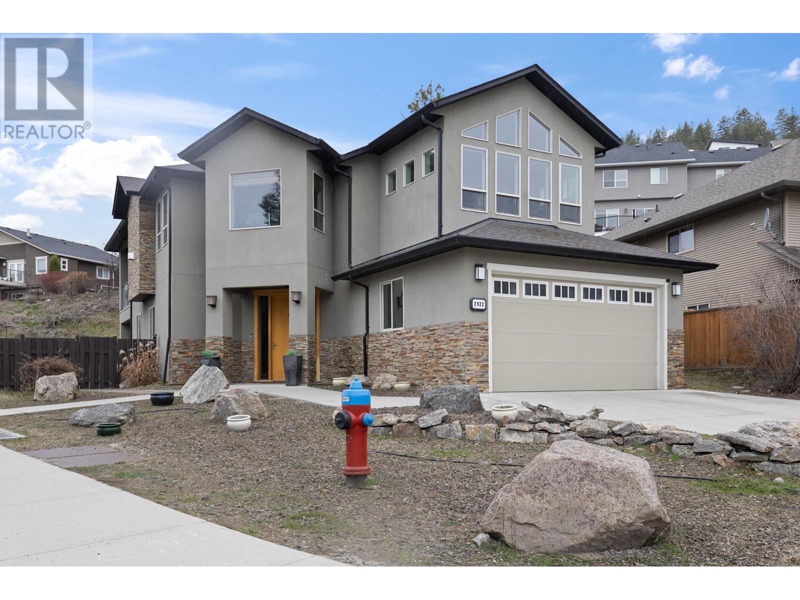  2922 Bentley Road, West Kelowna