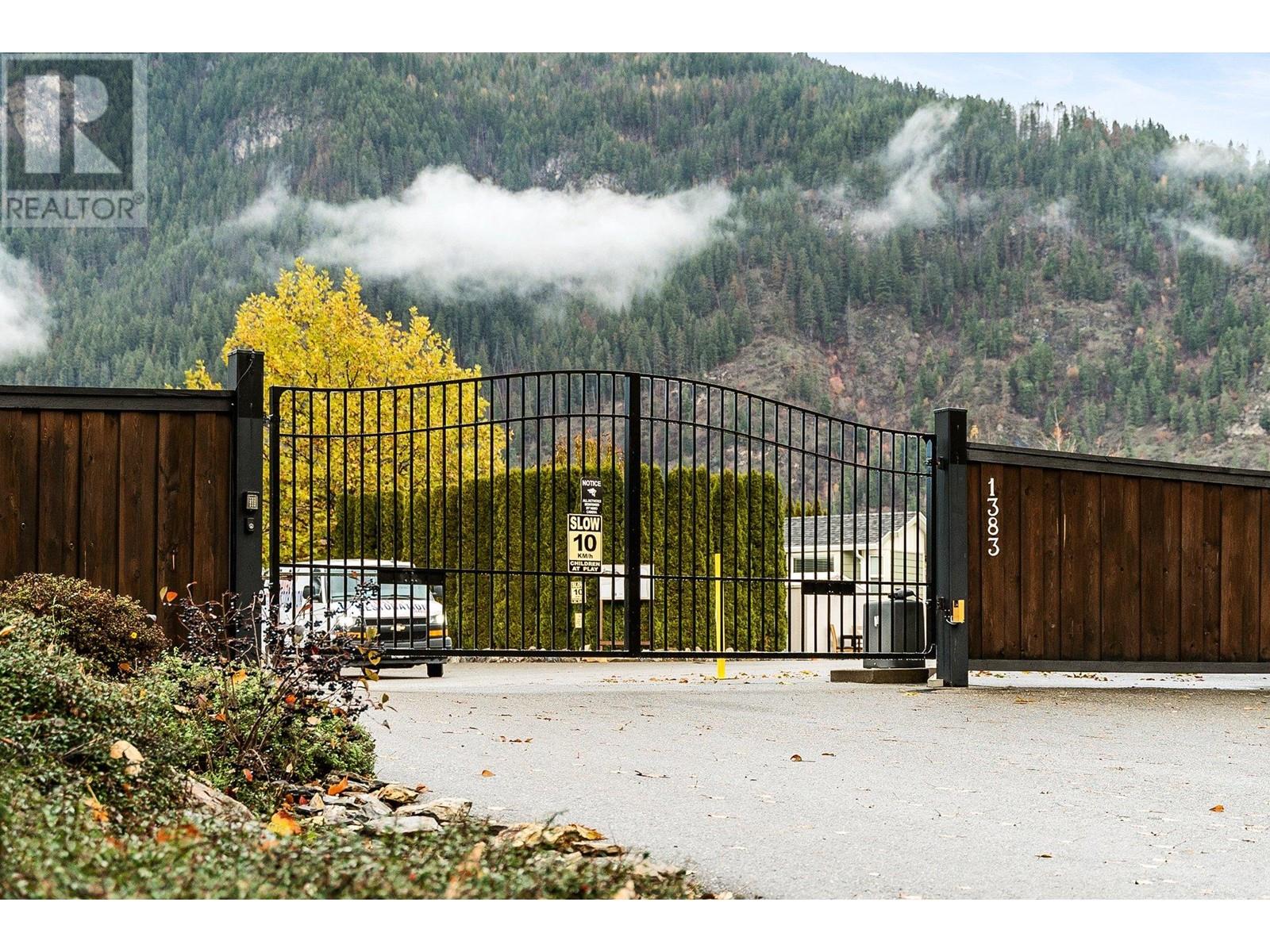 126 1383 Silver Sands Road, Sicamous