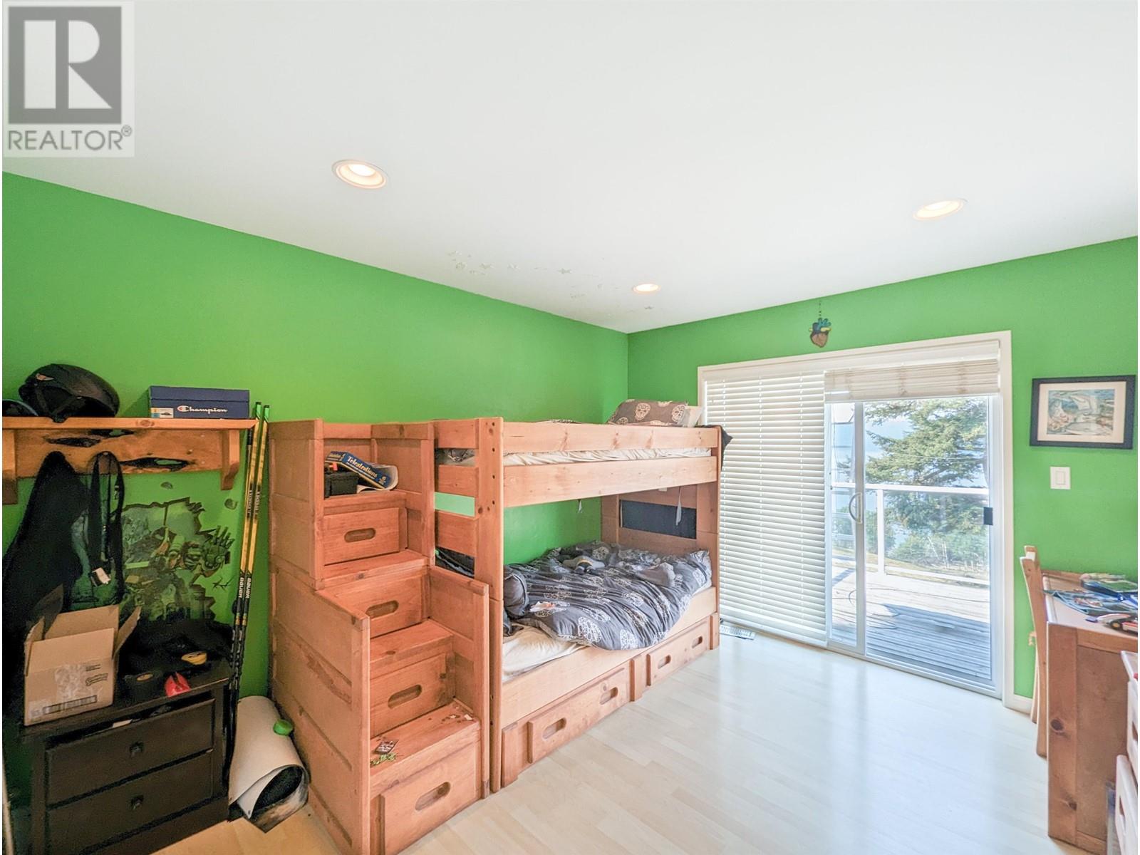 3920 TROUT DRIVE, Lac La Hache