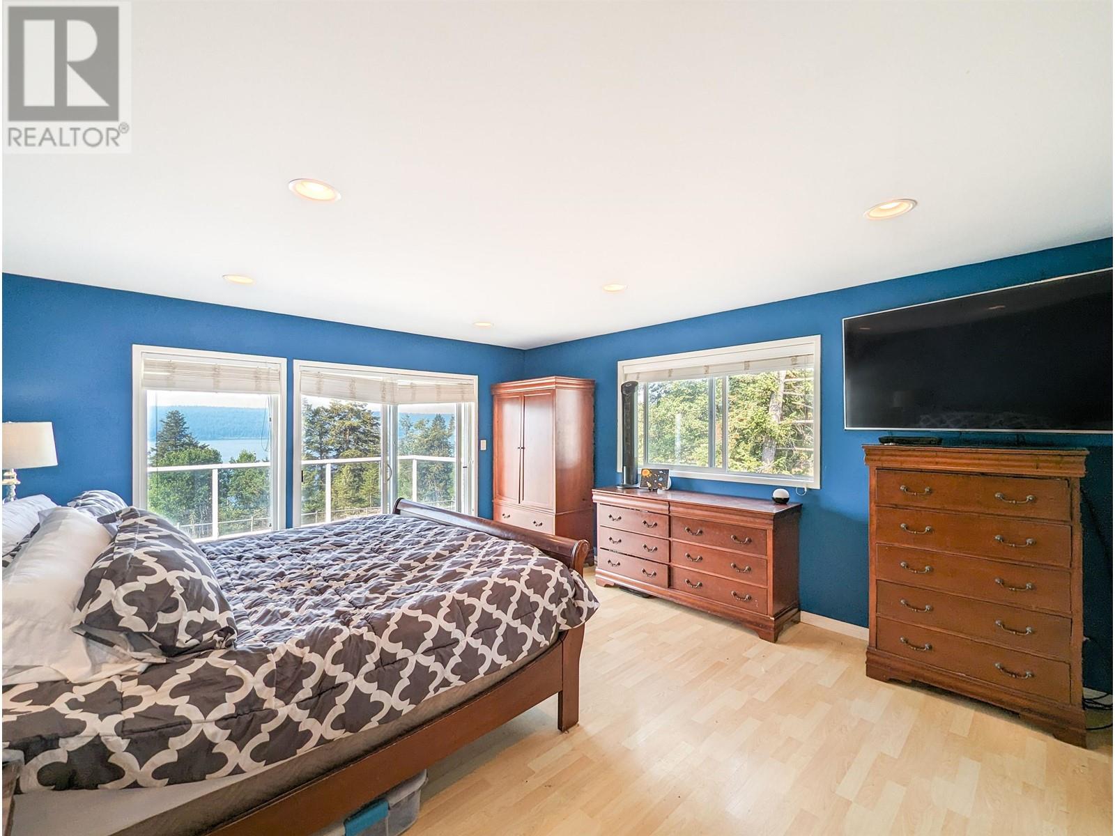 3920 TROUT DRIVE, Lac La Hache