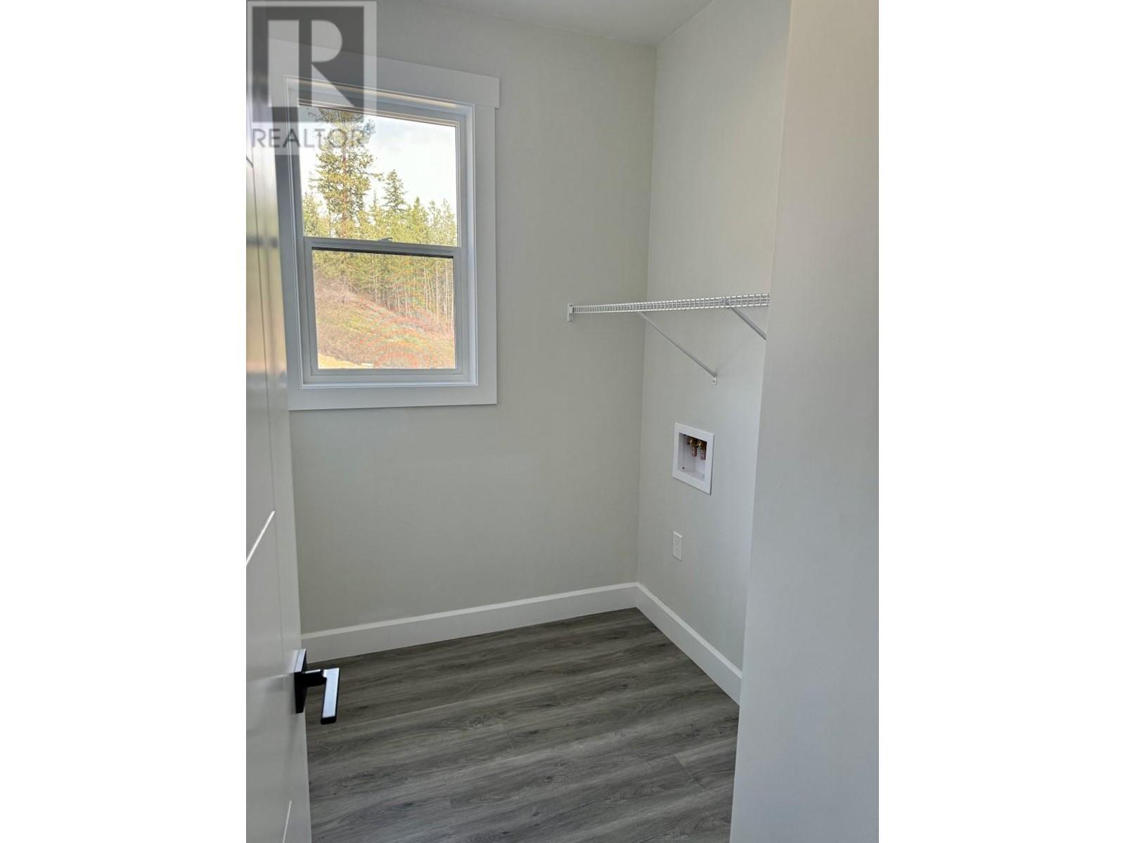 107 806 Cliff Avenue, Enderby