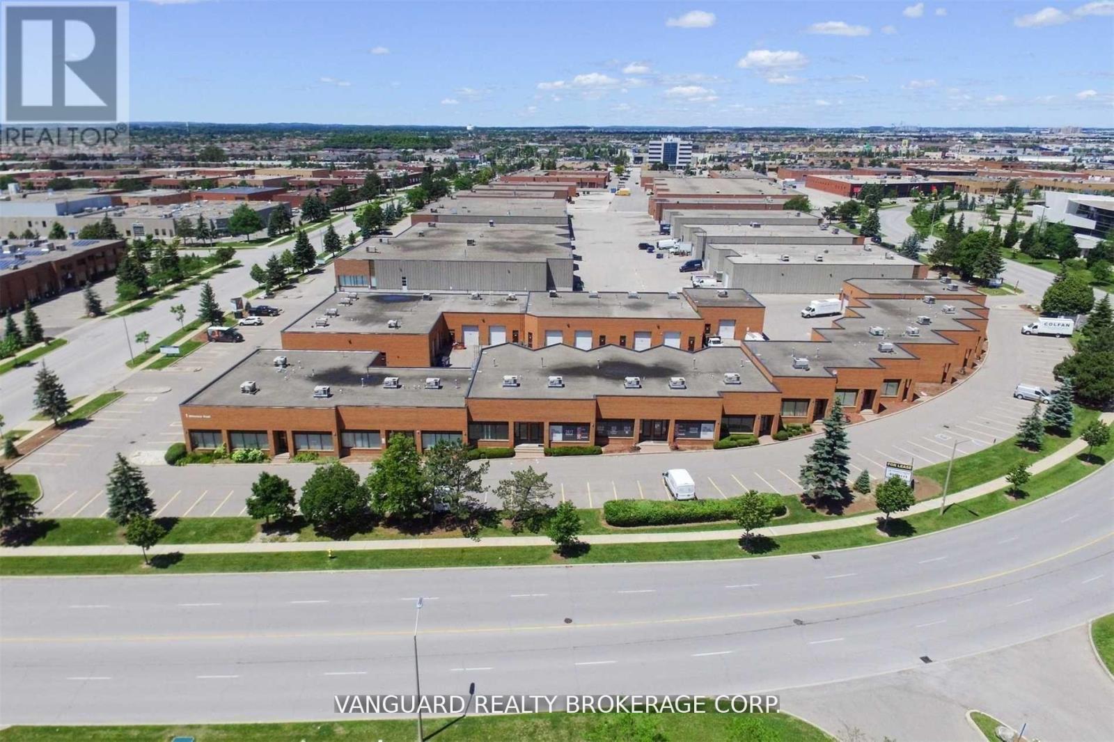 Commercial For Rent | 18 1 Whitmore Rd | Vaughan | L4L6A5