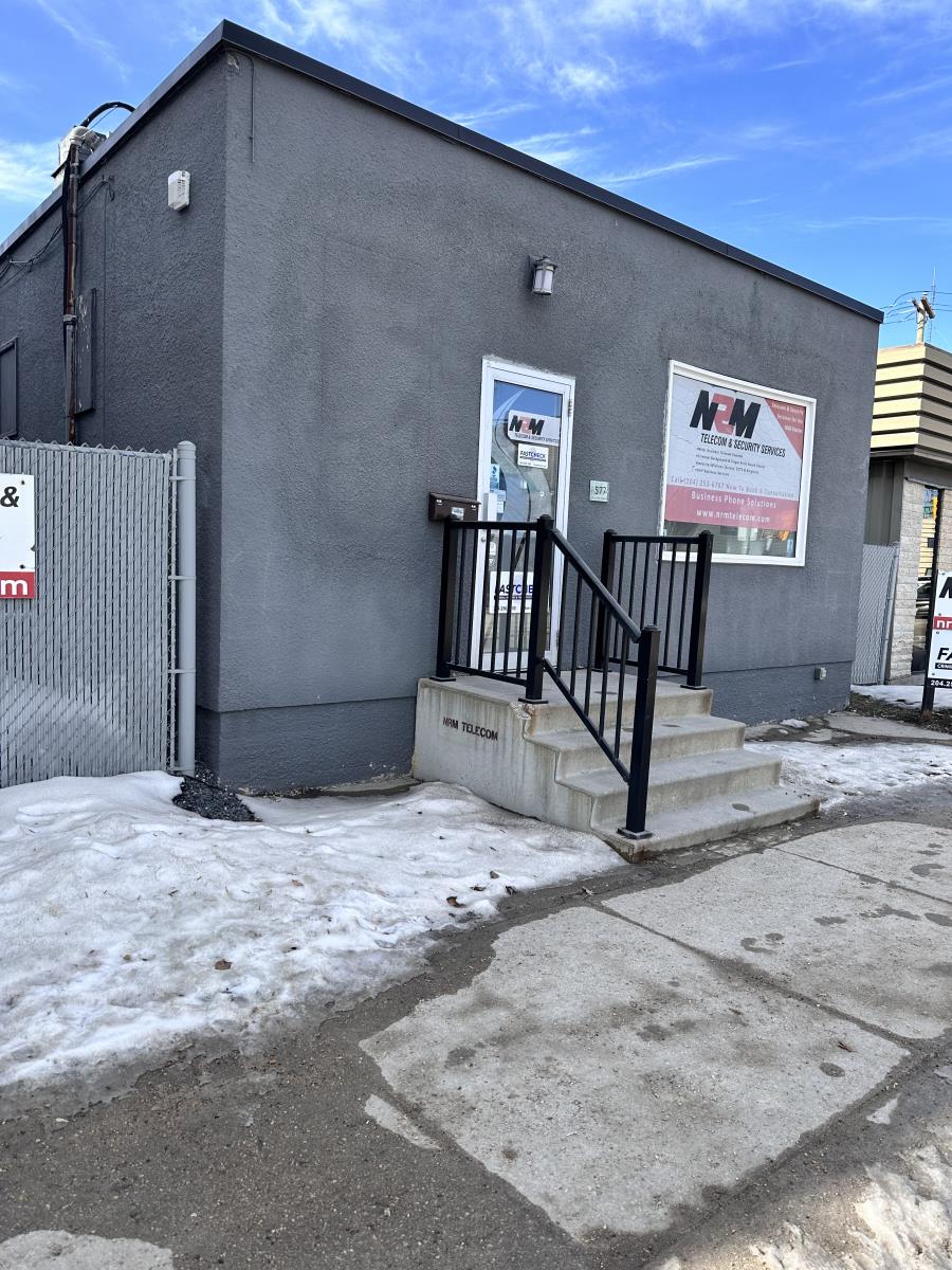 Commercial For Sale | 577 Des Meurons St | Winnipeg | R2H2P6