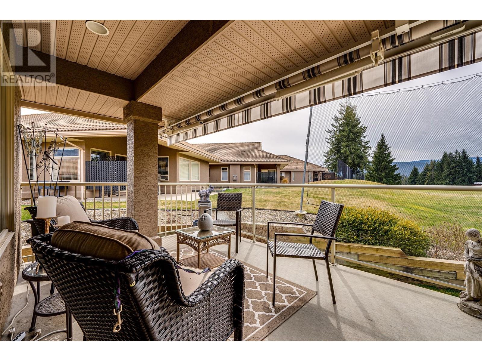 11 2550 Golf Course Drive, Blind Bay