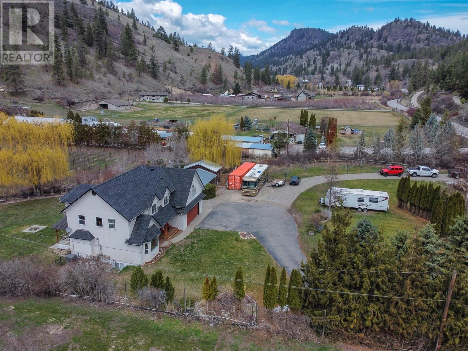  16612 Garnet Valley Road, Summerland