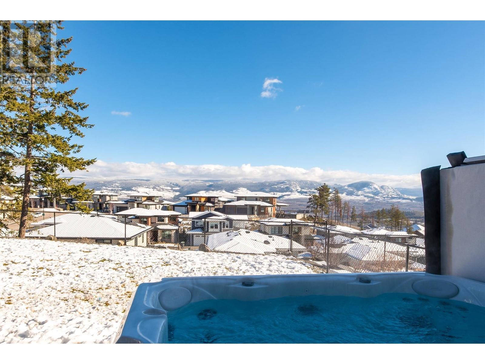  204 Summer Wood Drive, Kelowna