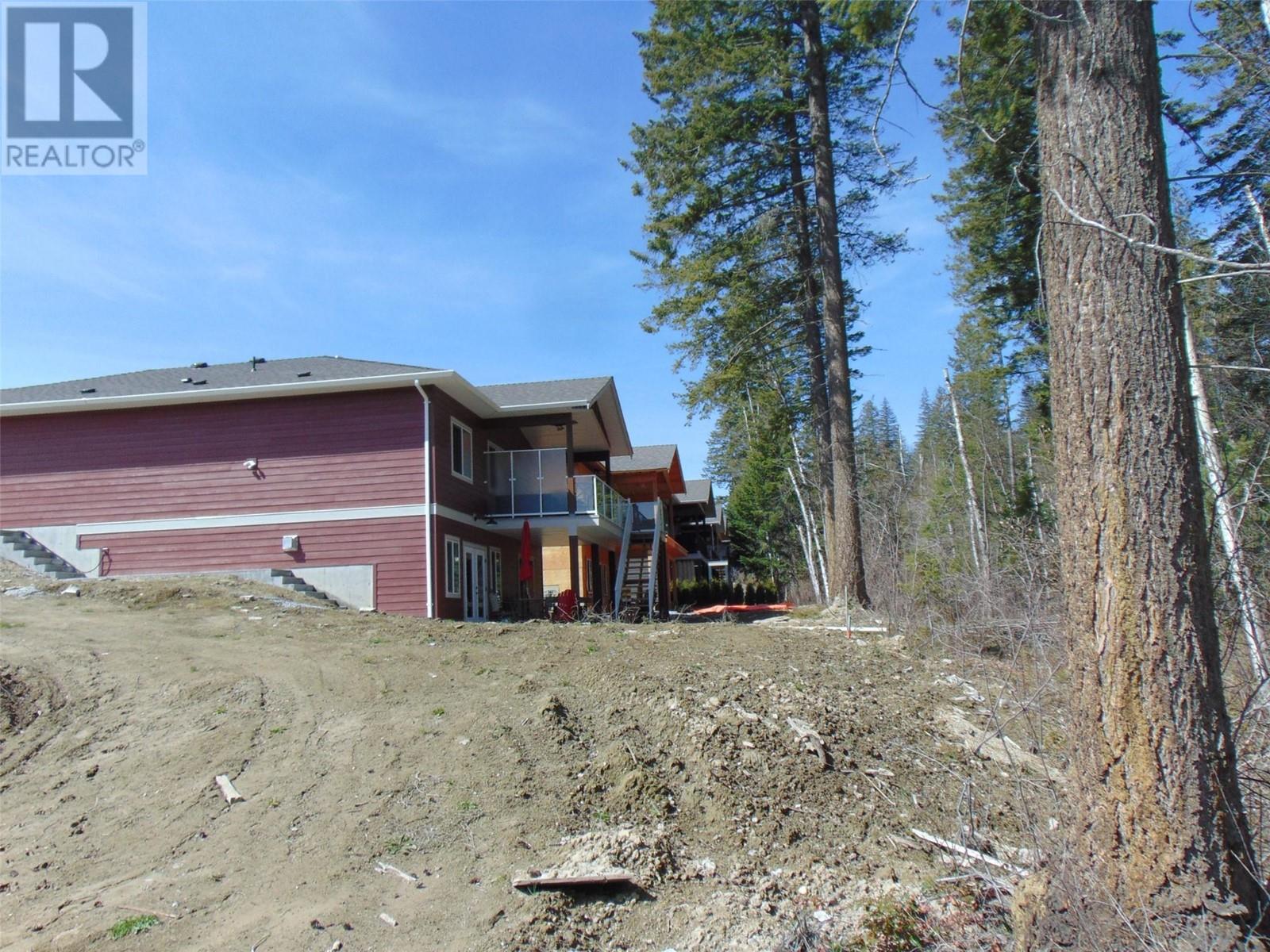  2715 Golf Course Drive, Blind Bay
